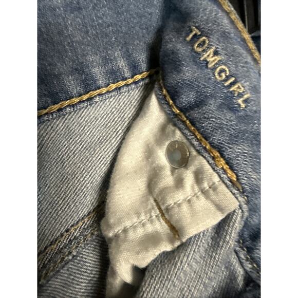 American Eagle Tomgirl Distressed Jeans, Size 12 Regular - Picture 4 of 8